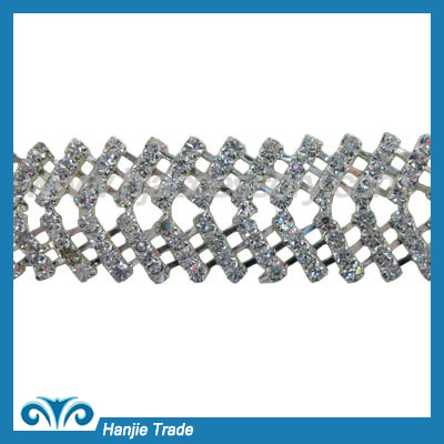 Crystal rhinestone chain