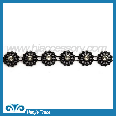 Crystal rhinestone banding with plastic base