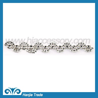 Crystal rhinestone banding with plastic base