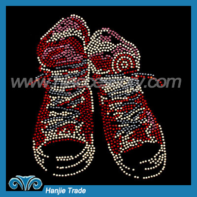 Trendy garement hot fix rhinestione motif with Shoes Design