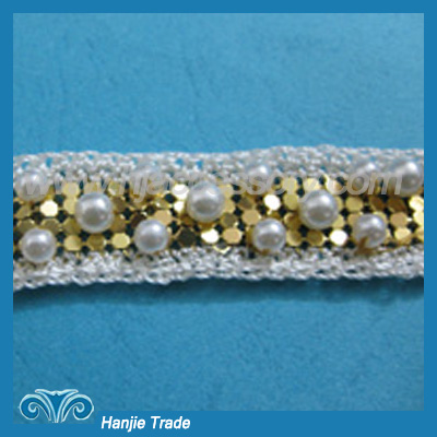 Wholesale Exquisite Sheet Metal with Beaded Knitted Trims Design