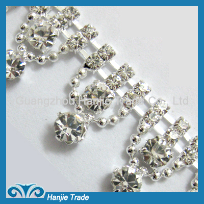 Hot Sale Rhinestone Trimming with Crystal Color Rhinestone in Silver Plating