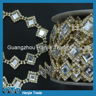 Wholesale Square Acrylic Rhinestone Trimming in Gold Plating