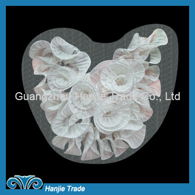 Elegant Trendy Chiffon Rosette Flowers with Laced Fabric Collar