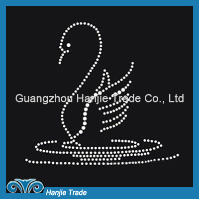 Wholesale Elegance Shiny Swan HotFix Crystal Motif