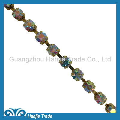 SS28 Gold Plating Crystal AB Color Diamante Cup Chain