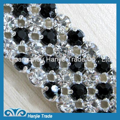 Wholesale Rhinestone Trimming in Alternanting Colors