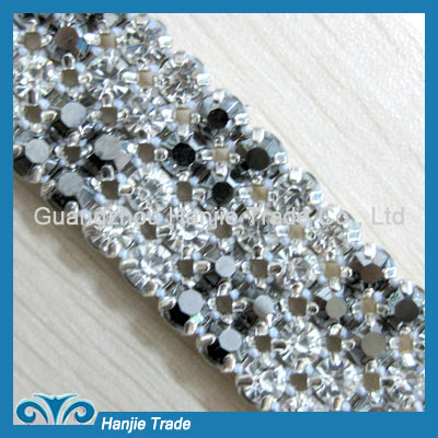 Wholesale Rhinestone Trimming in Alternanting Colors