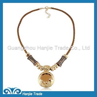 Wholesale Fashion Glass Pendant Necklace with Rhinestone