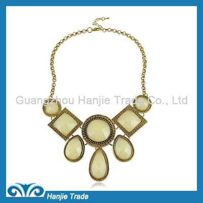 Hot Sale Fashion Statement Gemstone Choker Necklace in Wholesale