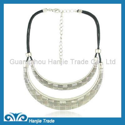 Hot Sale Fashion Double Half-moon Choker Necklace in Wholesale