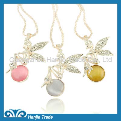 Hot Sale Funky Rhinestone Angel Pendant Necklace in Wholesale