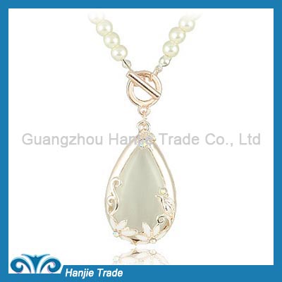 Hot Sale Fashion Water Drop Opal Pendant Necklace in Wholesale