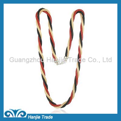 Hot Sale Fashion Multicolor Net Chain Necklace in Wholesale