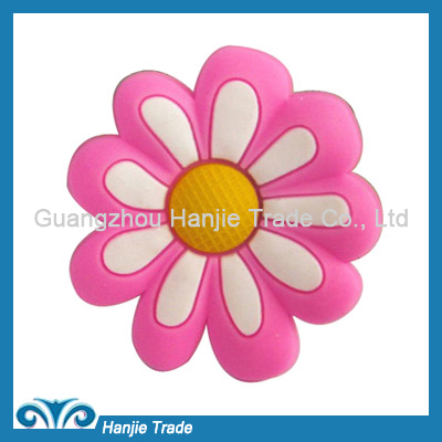 Wholesale cute flower PVC jibbitz