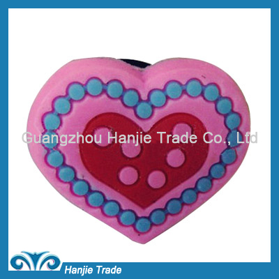 Wholesale cute PVC shoe clips/ PVC heart shoe charms